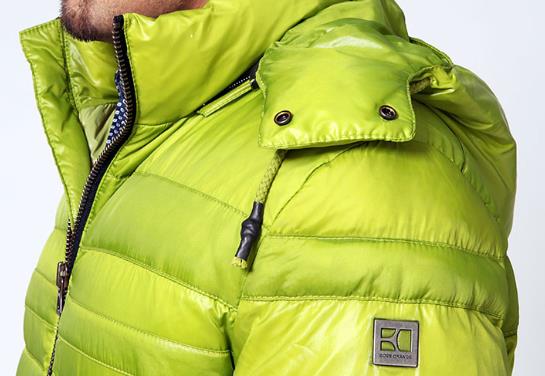 白鴨絨羽絨服有味道怎么辦？白鴨絨羽絨服能用洗衣機直接洗嗎？