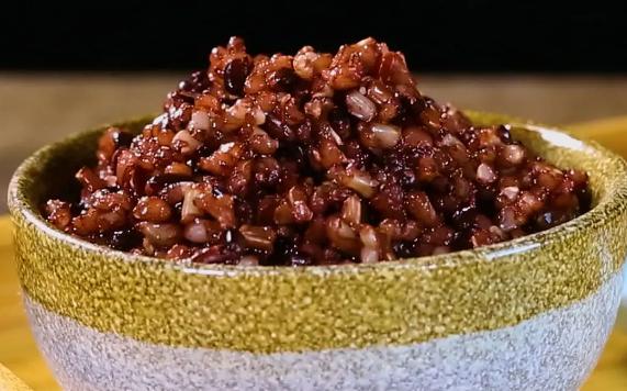 紅米黑米糙米飯的益處都有什么？三色糙米煮熟放冷藏還是冷凍